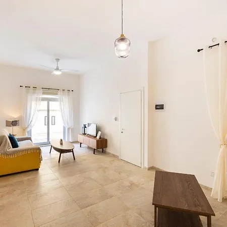 Apartament Gozo Suite-hosted By Sweetstay